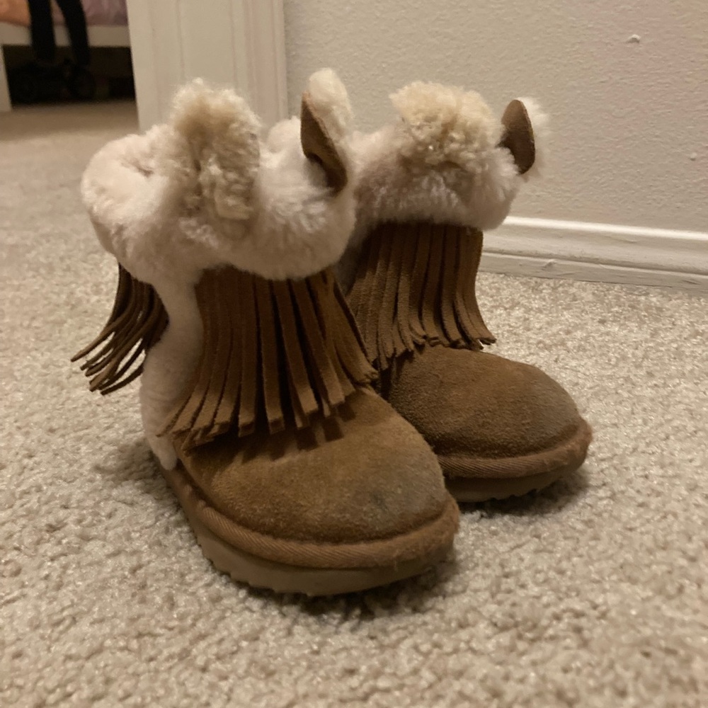 Kids UGGS with fringe and bunny ears